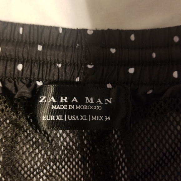 Zara Man Short atlético Size XL - Picture 4 of 9